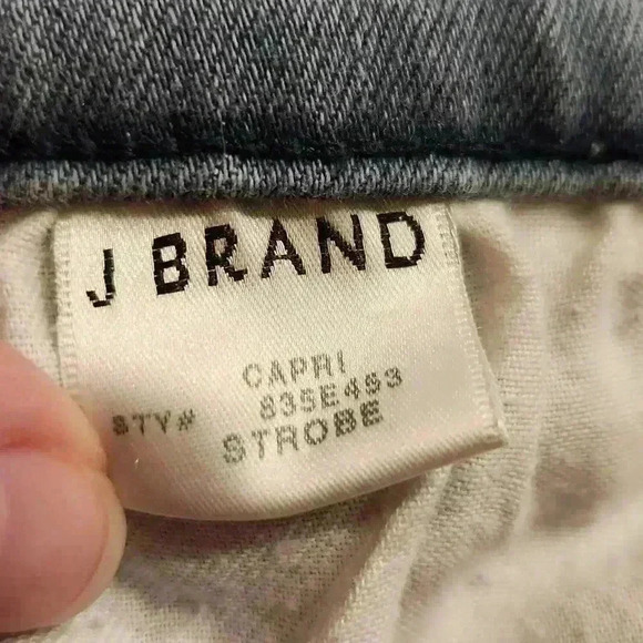 J Brand Strobe Capri - Picture 8 of 10